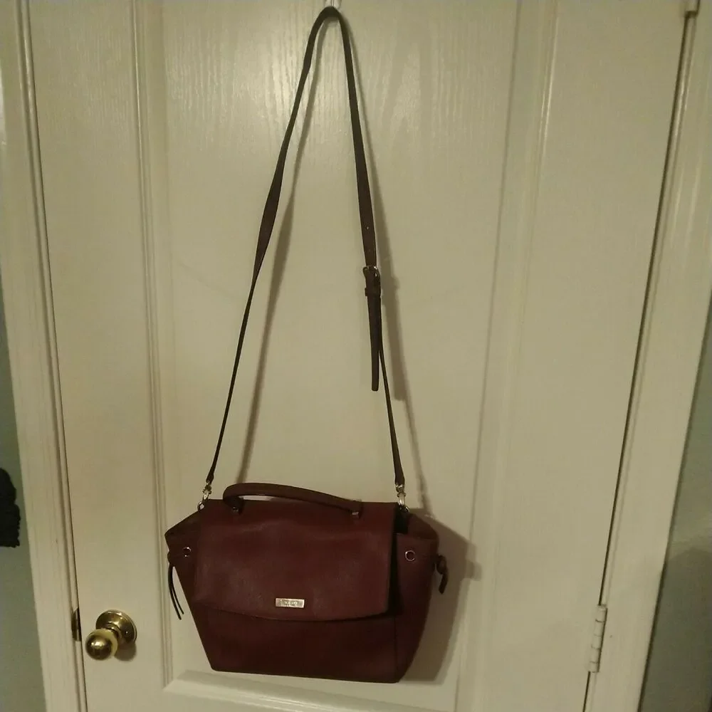 Kate Spade rn 0102760 Maroon Medium Satchel Handbag W/ Crossbody Strap